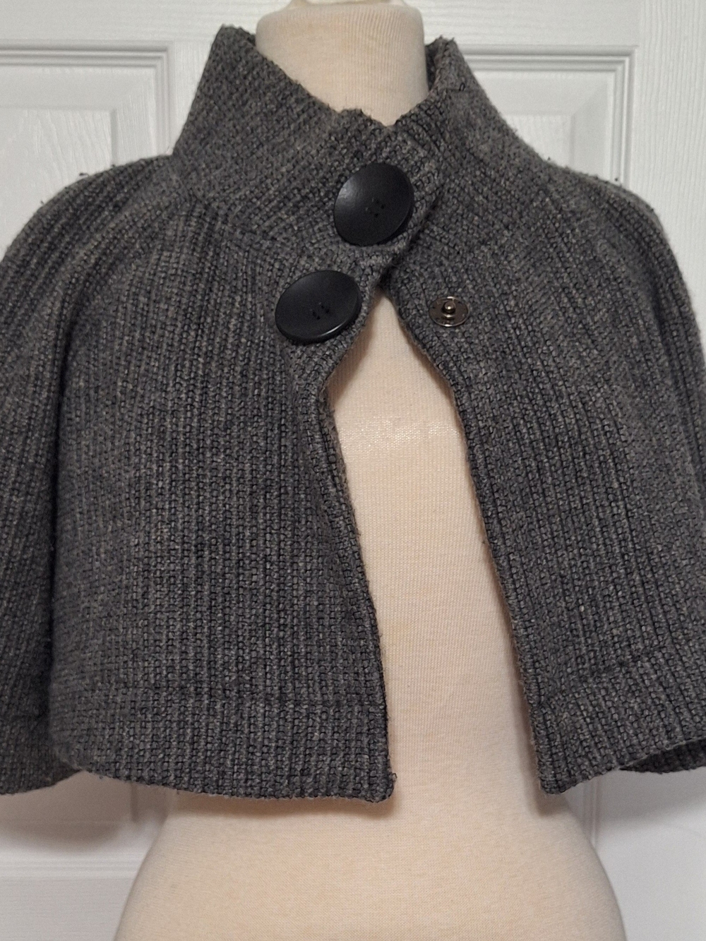 Theory Women’s Wool Grey Cape Poncho Cropped Jacket Bolero Size M Short Sleeve